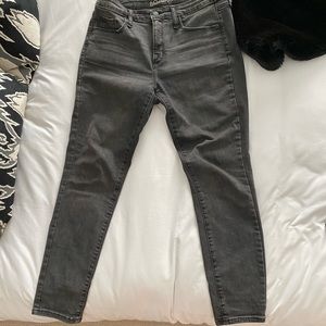 Universal thread dark gray skinny jean 8/29